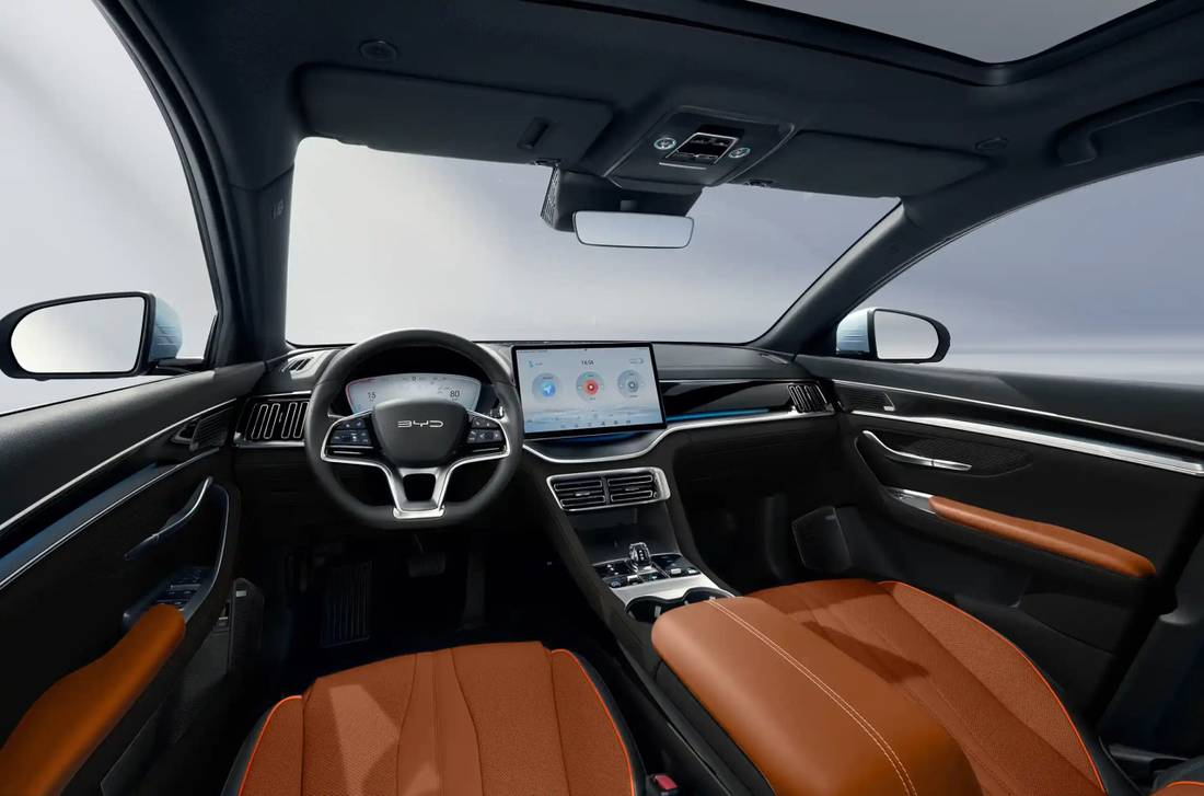 BYD Song Plus DM-i por assinatura